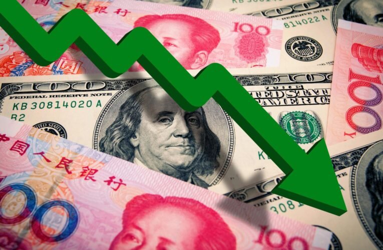 De-Dollarization 2026: Is the US Dollar Starting to Lose Its World Power?